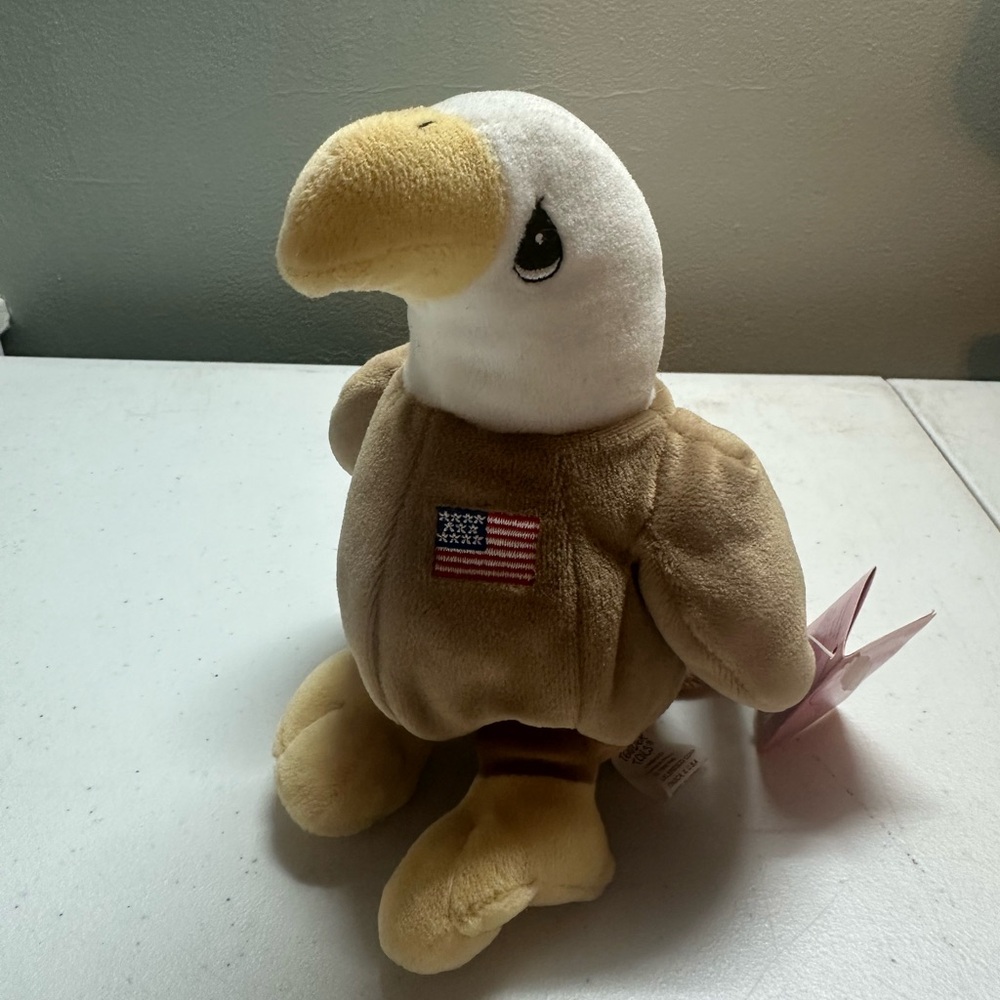 Precious moments Tender Tails Enesco Plush Bald Eagle with Flag Patch 1999